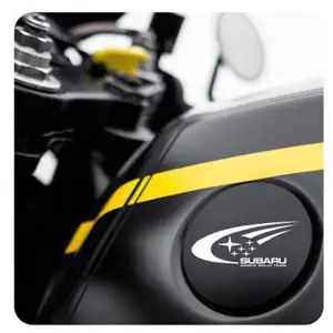 Pegatina Subaru World Rally Team. Vinilo de alta calidad, soporta perfectamente la intemperie, apto incluso para náutica. Pégala